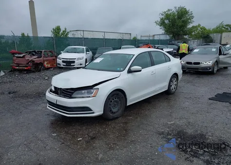 2017 Volkswagen Jetta 1.4T S z USA, uszkodzony, nr VIN 3VW2B7AJ4HM400684